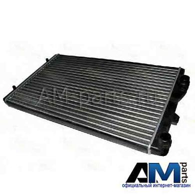 Радиатор охлаждения двигателя MAHLE/KNECHT (CR30000S) на Volkswagen Passat B6 (2005-2011) 1.6BSE (102л.с.)