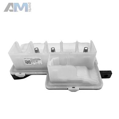 Блок предохранителей моторный отсек Mercedes GLC Coupe 2016-2023 A2065404928