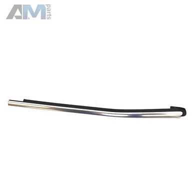 Молдинг стекла форточки задней левой нижний (хром) на Mercedes GLS 2015-2019 A1666904300