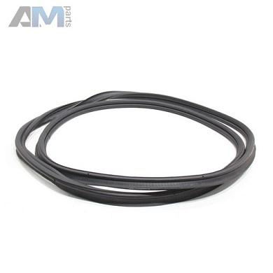 Уплотнитель крышки багажника на Mercedes GLE 2018-2026 A1677408300