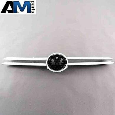 Решетка радиатора Гольф 4 1J0853653CGRU