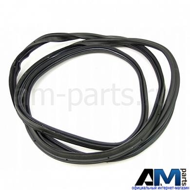 Уплотнитель крышки багажника на Octavia A7 II рестайлинг 5E5827705J