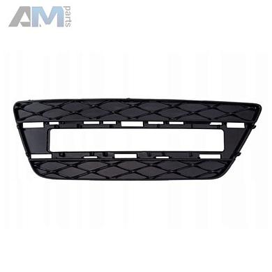 Решетка переднего бампера правая Mercedes GLS 2015-2019 A1668844422