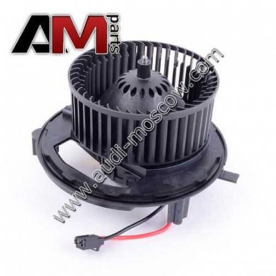 Вентилятор отопителя Skoda Octavia A7 1.4 TSI CHPA 5Q1819021B