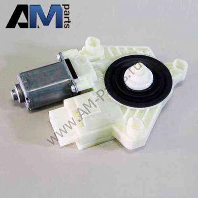 Мотор переднего стеклоподъемника левый Рапид 5JA959801H