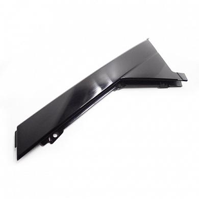 Накладка задней двери треугольная левая для универсал на Audi A6 (C8) 2018-2025 4K9839903