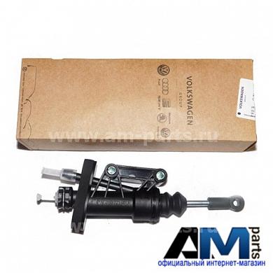 Главный цилиндр привода сцепления. Amarok 2H0721401