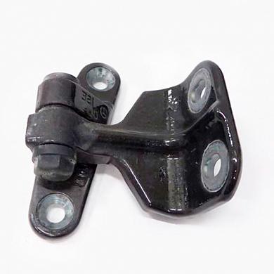 Петля задней левой двери нижняя Mercedes S-klasse W221 A2217301037