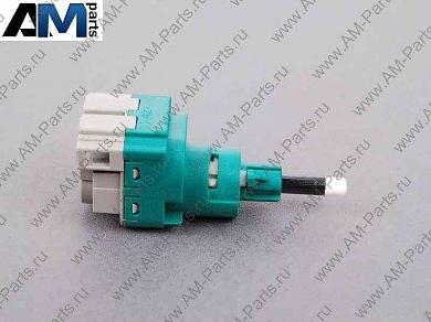 Выключатель стоп сигнала Volkswagen Touareg (2011-2014) 7L6945511