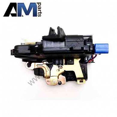 Замок двери передний правый Фабия 5J1837016