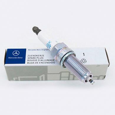 Свечи зажигания NGK на Мерседес W251 R 500 4288