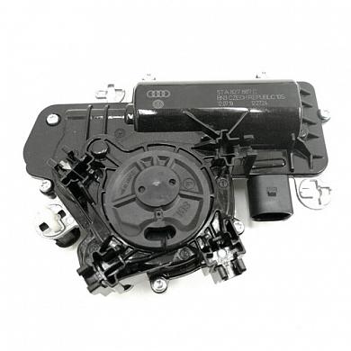 Исполнительный элемент замка багажника Ауди Q3 (F3) 2019-2026 5TA827887C