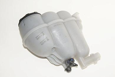 Бачек ОЖ для Audi A7 (4K) 2.0TDI 4K0121405K