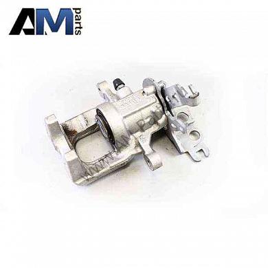 Левый задний суппорт Caddy 2.0TDI 2K5615423