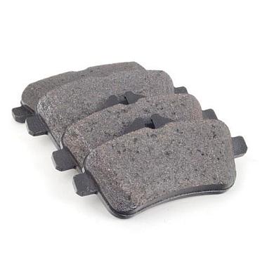 Задние тормозные колодки Мерседес 500/63 AMG A0074208620