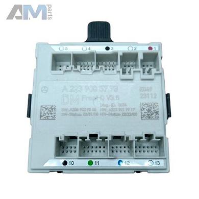 Блок управления передней правой двери на Mercedes GLC Coupe 2016-2023 A2239005933