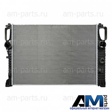 Радиатор системы охлаждения A2115002302 Мерседес W211 E200 184л.с.