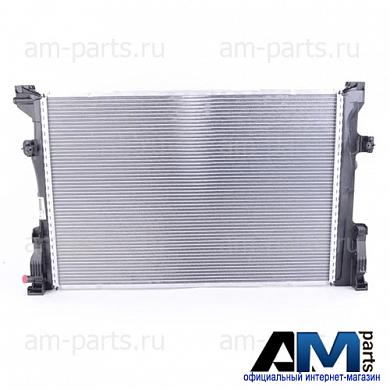 Радиатор системы охлаждения 627063 Мерседес GLA250 211л.с.