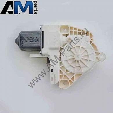 Мотор переднего стеклоподъемника левый Йети 8K0959811A