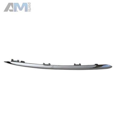 Ламель решетки радиатора (рестайлинг) правая Mercedes E W213 (2016-2023) A2388881800