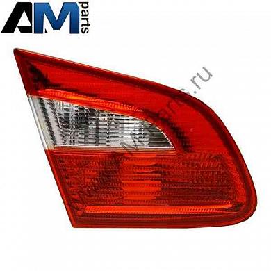 Фонарь задний внутренний левый Шкода Суперб 3T5945107