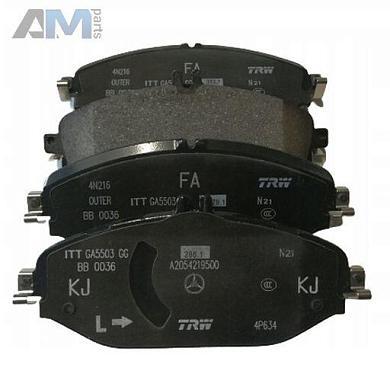 Передние тормозные колодки A0004209103 на Mercedes C-Class W205 C250 BlueTEC