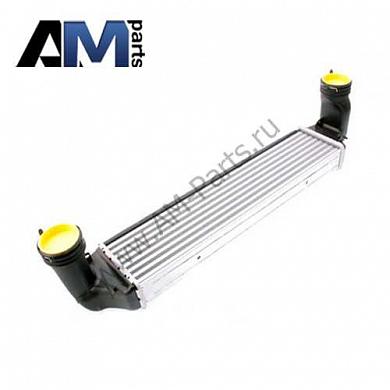 Охладитель наддува 17513453726 на BMW E83 2.0d