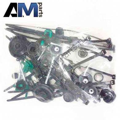 Комплект элементов крепления двери Гольф Плюс 2005-2009 VAG 1K0898619