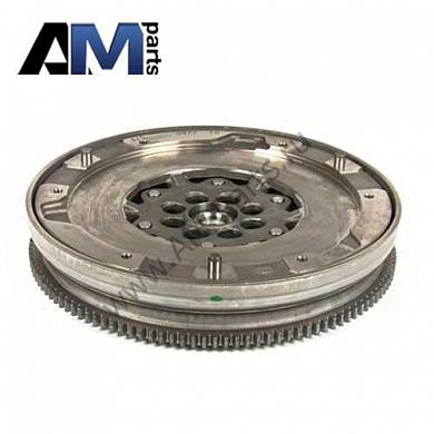 Двухмассовый маховик 21208638897 на BMW (F21) 120d