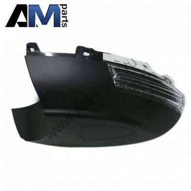 Фонарь указателя поворота в зеркале правый Йети 5L0949102B