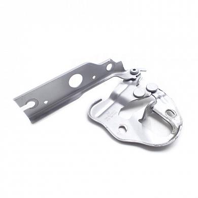 Петля капота правая Фольксваген Туарег (2018-2023) 760823302C