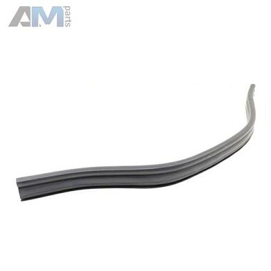 Уплотнитель моторного отсека задний Mercedes GLS 2015-2019 A1668870098