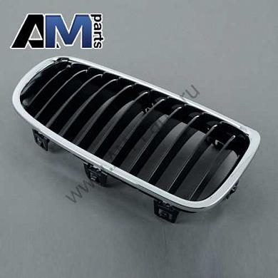 Решетка радиатора (правая) БМВ 3 серии F30 51137255412