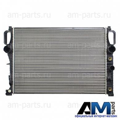 Радиатор системы охлаждения A2115000102 Мерседес W211 E350 272л.с.