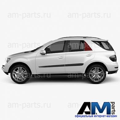 Стекло задней двери правое (неподвижное) Mercedes ML W164 A1647302455