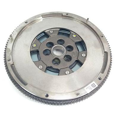 Маховик Фольксваген Пассат Б8 2.0 TDI(150 л.с.) 04L105266AF