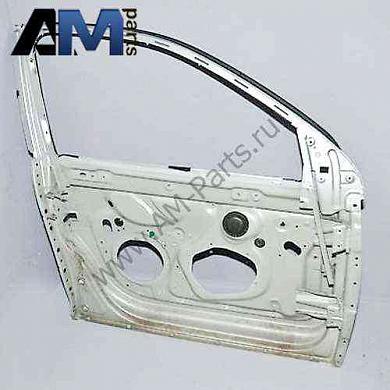 Внутренняя часть передняя двери правая Гольф Плюс 2005-2009 VAG 5M0831302P