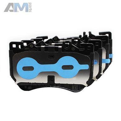 Передние тормозные колодки A0004200404 на Mercedes C-Class 2021-2025 (W206) C43